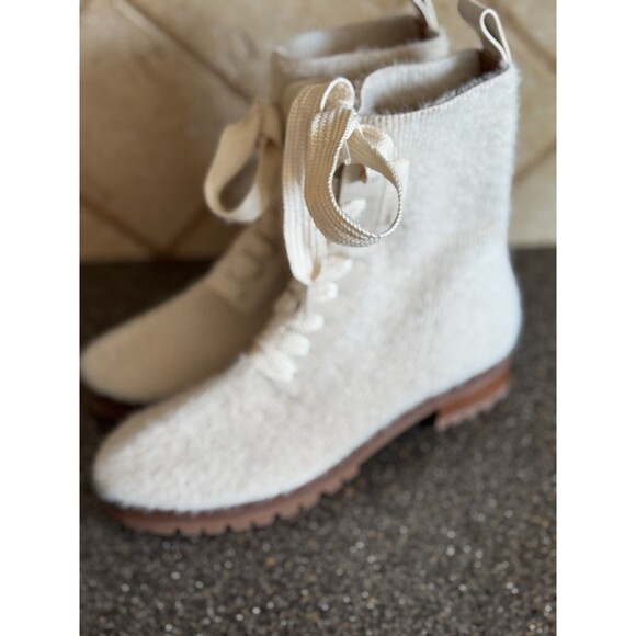 Kate Spade New York  Merigue Boots In Milk White Women's Combat Boots Sz 6B - Picture 2 of 7